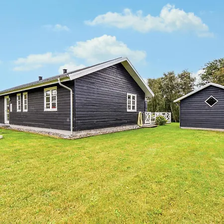 3 Bedroom Cozy In 펜션 *